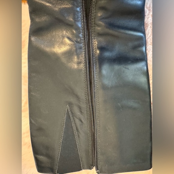 BOGO Regence Black Leather Knee-High Boots - Picture 3 of 11